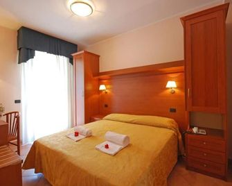 Jole - צ'זנאטיקו - חדר שינה