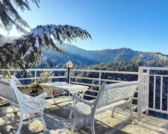 Vatsalyam Home Stay - Shimla - Balcón