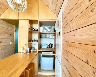 Lushna 2 Petite at Lee Wick Farm Cottages & Glamping - Clacton-on-Sea