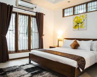 Kuldesak Villas Bandung - באנדונג - חדר שינה