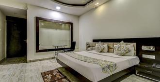 Fabhotel Csfc - Bhopal - Bedroom