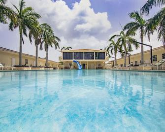 Curacao Savanah Resort - Willemstad - Bazén