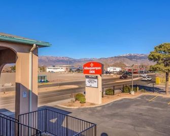 Albuquerque inn - Albuquerque - Rakennus