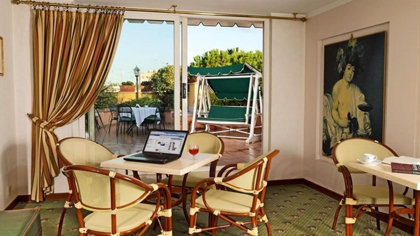 Aurelia Residence