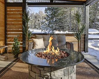 Refuge Tremblant Spa Ski 11min - Lac-Supérieur - Patio