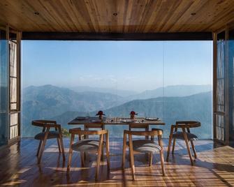 The Kumaon - Binsar - Comedor