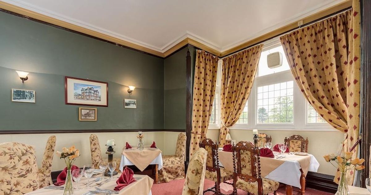 The Roston Inn The Station Hotel . Ashbourne Hotel Deals & Reviews - KAYAK