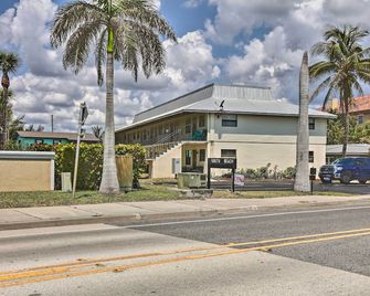 Idyllic Fort Pierce Retreat - Walk to Beach! - Fort Pierce - Budynek
