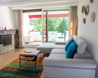 La Riva 401 for 2 people and a dog - Lenzerheide - Wohnzimmer