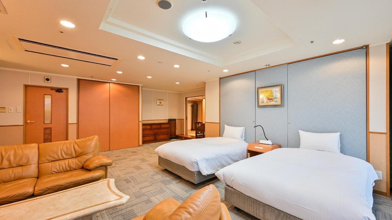 Central Hotel Sasebo