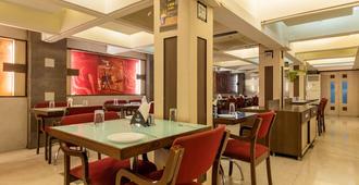 Hotel Kalinga - Indore - Restaurant