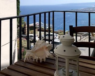 Casa Cariddi Boutique apartment - Taormina - Balkon
