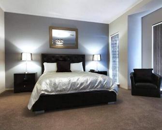 Casavino Luxury Villa - Mclaren Vale - Bedroom