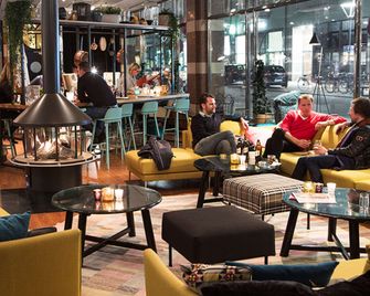 Clarion Hotel Orebro - Örebro - Area lounge