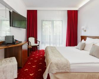 Manor Ski Hotel - Predeal - Schlafzimmer