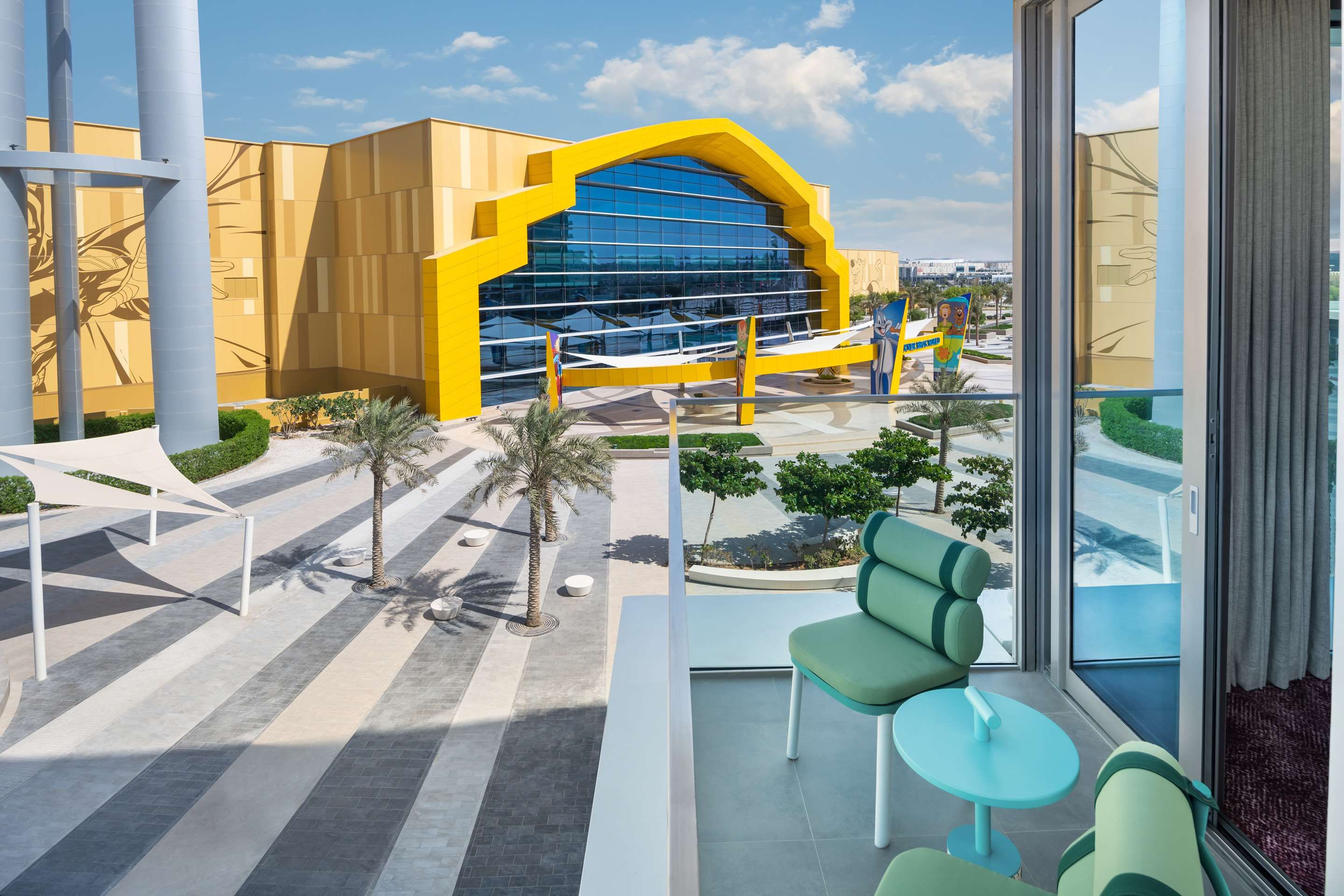 فندق وارنر براذرز أبوظبي، مجموعة كوريو كولكشن باي هيلتون - أبو ظبي - غرفة نوم