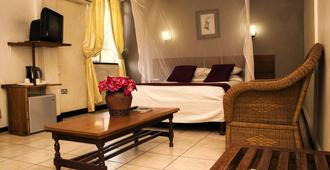 The Lusaka Hotel - Lusaka - Yatak Odası