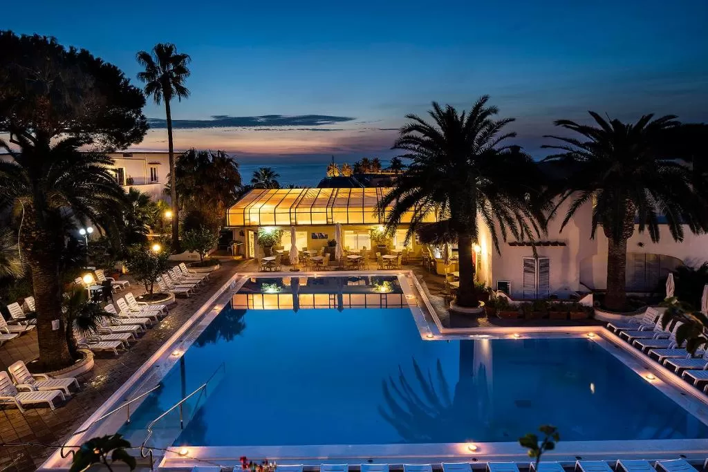 Hotel Terme Royal Palm - فوريو - حوض السباحة