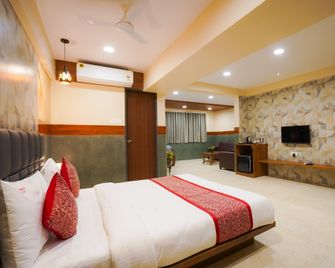Kolhapur Stay Lodging - Kolhapur - Schlafzimmer