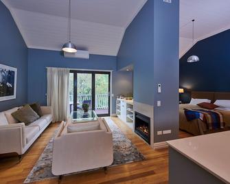 Parehua Resort - Martinborough - Living room