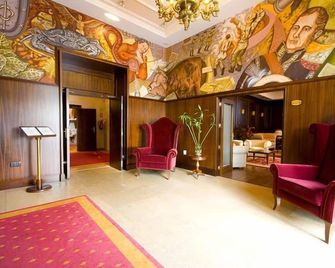 Hotel Palacio de la Magdalena - Soto del Barco - Lobby