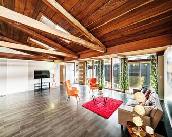 Luxe Private Getaway in Mountain View Near Google! - Mountain View - Soggiorno