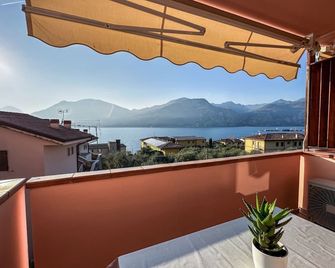 Lake Beth's House - Brenzone - Balcony