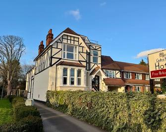 Gidea Park Hotel - Romford - Gebouw