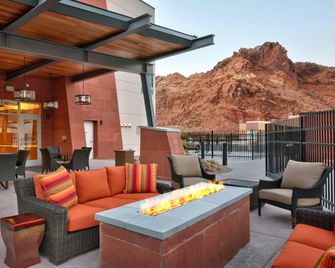 SpringHill Suites by Marriott Moab - Moab - Patio