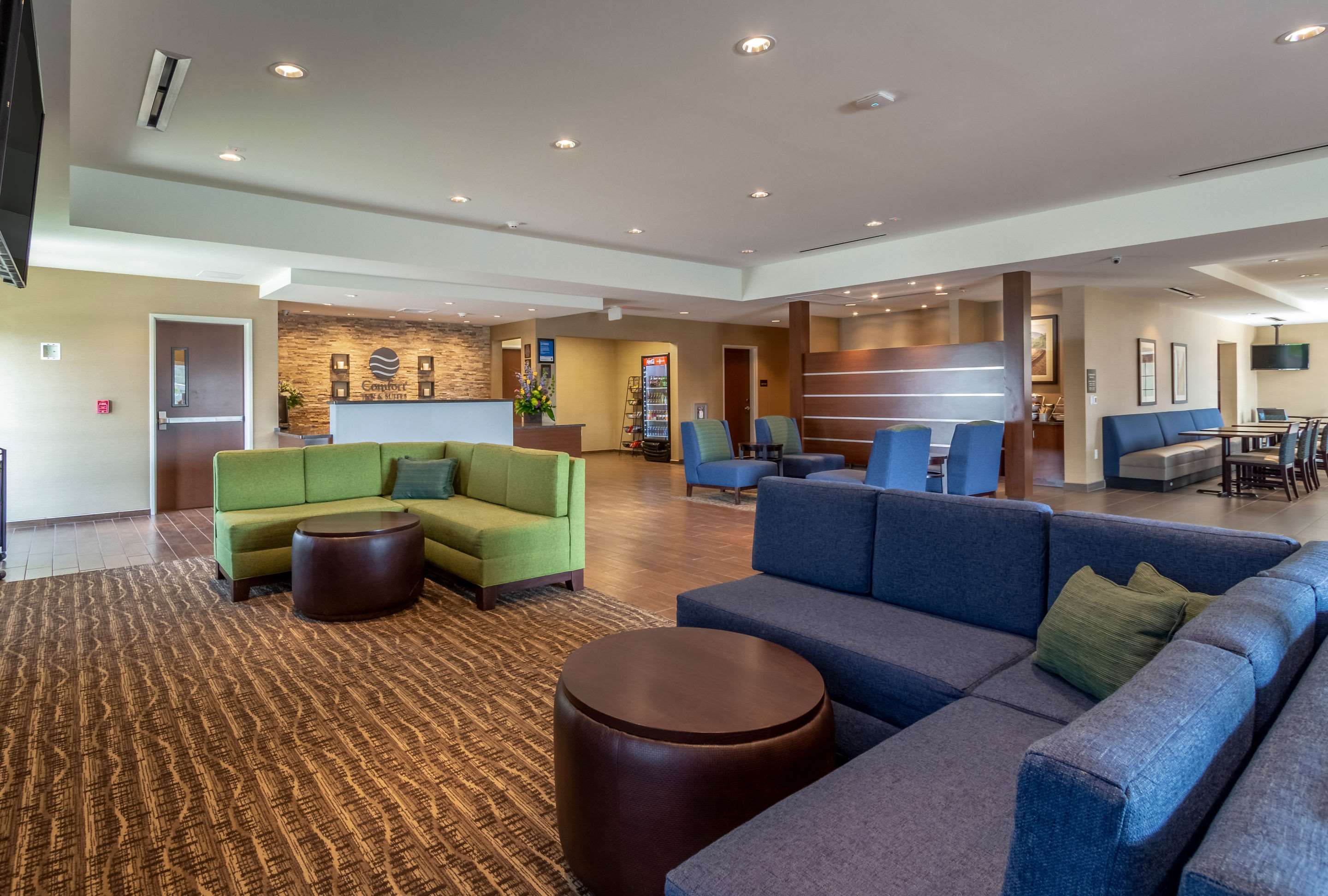 Comfort Inn Suites Harrisburg Airport Hershey South Des 149