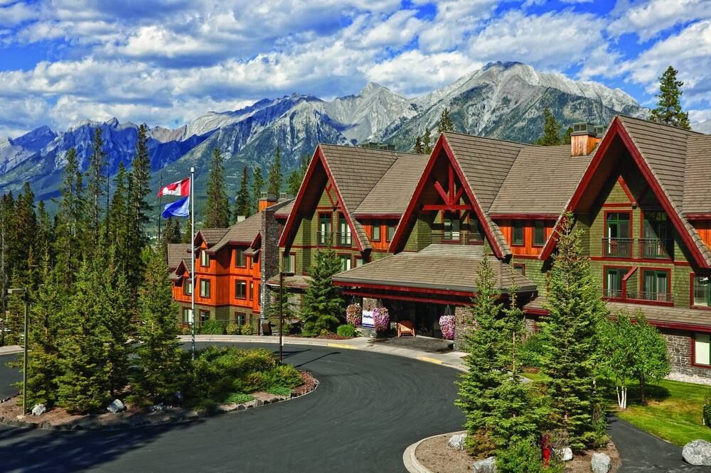 Beautiful Resort In The Heart Of It All! - كانمور - مبنى