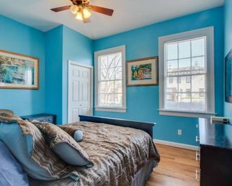 Downstairs 2bd, Downtown Savannah - Savannah - Bedroom