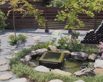 Only one group can stay in this rural house surrou / Shozu-gun Kagawa - Tonosho - Patio