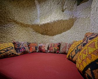 Vigneron Cave Hotel - Urgup - Obývací pokoj