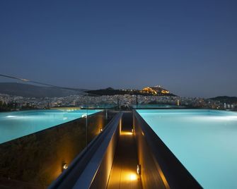 Athens Panorama Project - אתונה - בריכה