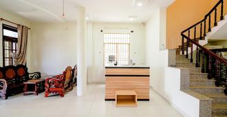 Hip's House Homestay - Phu Quoc - Front desk