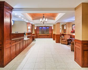 Holiday Inn Express & Suites Laredo-Event Center Area By IHG - Laredo - Gebäude