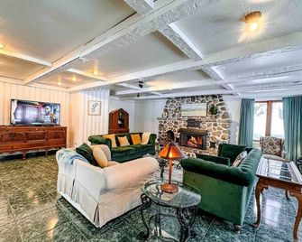 Domaine du Lac Provost - Mariage & Lac à l'épaule - 생도나 - 거실