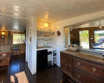 Woodhouse Cottages And Ranch - Prince George - Cocina