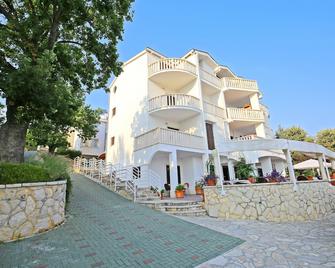 Hotel Lucija - Zadar - Building