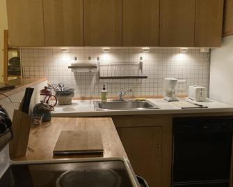 Comfortable Lower Manhattan Tribeca Loft Apt Accommodate -2. - New York - Kitchen