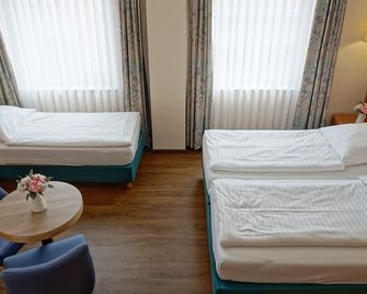 Laatzen/Hotel Opal - Laatzen - Habitación