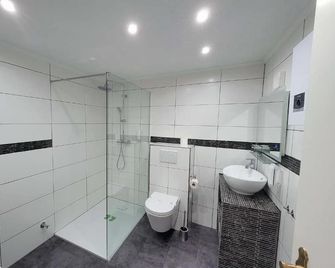 Hotel Restaurant Adria Kroatien - Bad Ems - Bad
