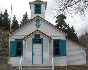Bungalow 1880's with Stunning views of Colorado's fourteeners and pet friendly - Twin Lakes (Lake County) - Edificio