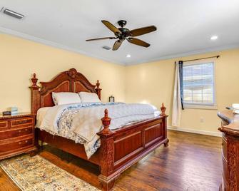 Gulf Breeze Home Away - Apalachicola - Schlafzimmer