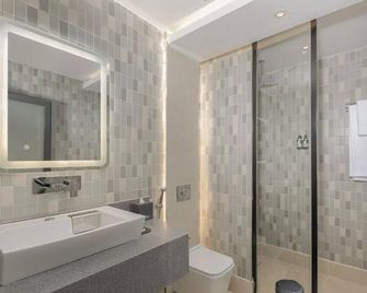 Ewaa Express Hotel - Al Jouf - Sakākā - Baño