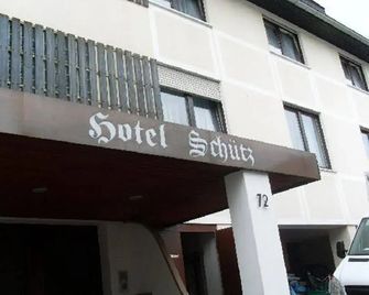 Hotel-Restaurant Schütz - 特里爾 - 建築