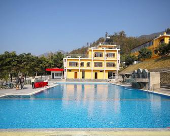 Ashoka Resort Pvt. Ltd - Chitwan - Pool