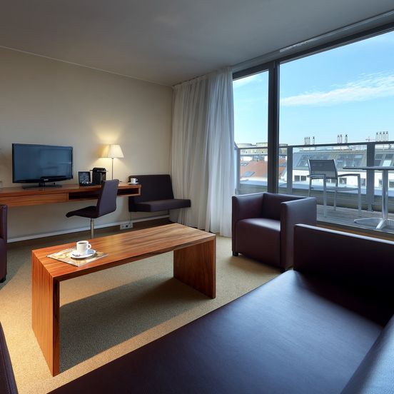 Eurostars Embassy image 1