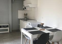 House 4 to 6 people Close to sea - Les Sables-d'Olonne - Cocina